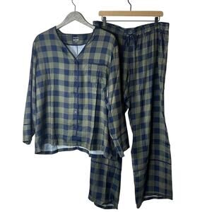 Summersalt Navy Blue and Green Plaid Pajama Set